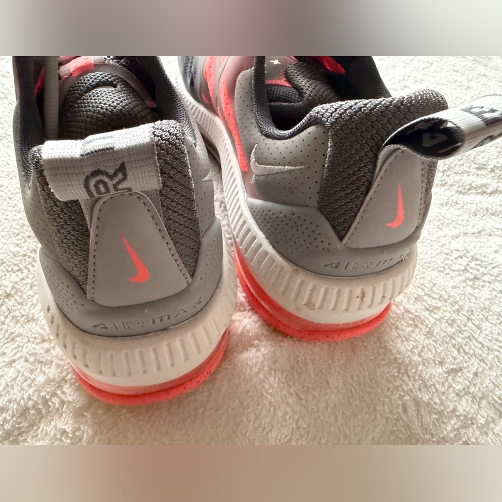 Nike Air Max Genome Anthracite Bright Crimson Sneakers | 10.5 - Picture 12 of 13